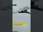 Burza śnieżna uwięziła setki turystów na Mount Everest