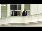 Trump sul tetto della Casa Bianca ispeziona i lavori di ristrutturazione