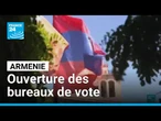 Ouverture des bureaux de vote en Arménie pour les élections législatives • FRANCE 24