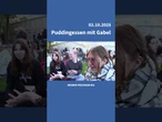 Deutschlandweit treffen sich junge Erwachsene, um gemeinsam #Pudding mit einer Gabel zu essen.
