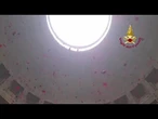 Pioggia di petali di rose al Pantheon per la Pentecoste, il video dei Vigili del Fuoco del 2024