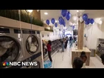 New NYC laundromat offers fresh spin on community