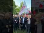 SKANDAL na proteście! „Ukradł dziadek, ty oddawaj!”