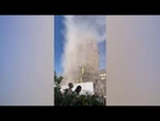 Polvere e detriti, il momento del crollo di parte della Torre dei Conti a Roma