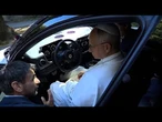 Le pape Léon XIV teste l’avenir électrique de Ferrari avec la nouvelle supercar Luce