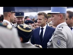 Non, la cote de popularité du président français Emmanuel Macron n'est pas de 7 %