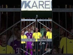 BUNDESLIGA: Bayern-Stars hinter Gittern! Augsburgs Spielertunnel sorgt für Furore | Highlights #bl