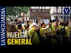 Miles de profesores se manifiestan en Barcelona