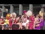 Sei una cantante, una ballerina sul cubo, un'icona. Complimenti per Elodie su carro del Milano Pride