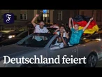 Deutsche Fans feiern Sieg gegen Elfenbeinküste