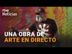 SUSO33 crea un GRAFITI en DIRECTO para la FUNDACIÓN CANAL de MADRID | RTVE Noticias