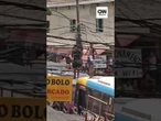 MC Poze do Rodo deixa prisão no RJ; Oruam sobe em ônibus