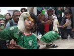 ‘Embaixador’ do futebol e queridinho da torcida: pato vira estrela no México | AFP
