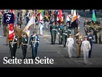 Ukraine-Verbündete marschieren bei Parade