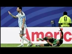 Argélia apresenta reclamação à Fifa por 'arbitragem injusta' em jogo contra Argentina | AFP
