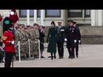 Londra, la principessa Kate visita i soldati delle Irish Guards