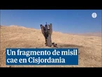 La imagen de un misil clavado en el suelo en Cisjordania tras el fuego entre Israel e Irán