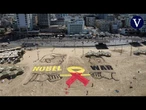 Trump y Netanyahu en una playa de Tel Aviv: el dibujo gigante que reclama la liberación de rehenes