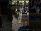 Gritan a Santos Cerdán en el Congreso "15 000 euros" tras las acusaciones de Aldama