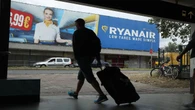 Ryanair zmienia zasady bagażowe. Większa torba osobista bez dopłaty