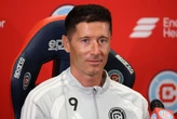 Nieoczekiwany problem przed debiutem Lewandowskiego. Mecz został przełożony