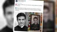 Kultowy „ksiądz z kalendarza”. Kulisy powstania rzymskiej ikony