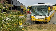 Czołowe zderzenie autobusów. Aż 47 osób rannych