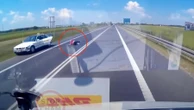 Wyskoczyła z pędzącej taksówki pod Gliwicami. Powód jest wstrząsający [WIDEO]