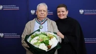 Andrzej Sapkowski uhonorowany Złotym Medalem „Gloria Artis”