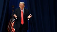 Biały Dom się chwali, lekarze nie dowierzają. Trump przeszedł badania