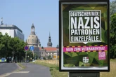 Plakat-Aktion in Dresden: Neonazi-Vorwürfe gegen Veteranentag