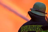 Rauch verhindert Flucht ins Freie: Feuerwehr rettet 21 Menschen aus Flammenhölle