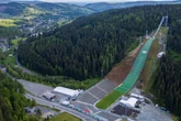 Hitzeschäden! Skisprunganlage im Vogtland geschlossen