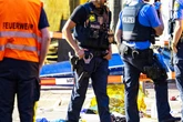 Autofahrer erfasst E-Scooter und flüchtet: Ein Toter, zwei Schwerverletzte