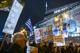 Umstrittener Gesetzesentwurf von Merz: Weitere Proteste am Wochenende in Berlin