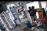 Bewaffneter Raubüberfall auf einen Kiosk: Mitarbeiter verletzt