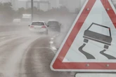 Starkregen sorgt für mehrere schwere Unfälle auf Thüringens Autobahnen