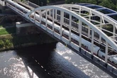 Monatelange Brückenarbeiten auf Sachsens wichtigster Bahnstrecke: Was auf Reisende ab Montag zukommt