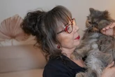 Bei Katze Moppi (24) klopft der Tod an die Tür: "Ich gucke jeden Morgen, ob sie noch atmet"