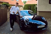 21-Jähriger gewinnt scharfes PS-Geschoss, dabei hat er noch gar keinen Führerschein