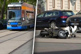 Tram-Strecke gesperrt: Motorroller liegt nach Unfall auf Gleisen