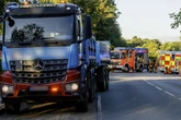 Schrecklicher Unfall mit Lkw: Radfahrerin in Lebensgefahr