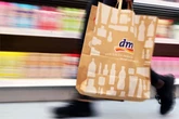 Salmonellen-Verdacht: Drogeriemarkt ruft Cashewmus zurück