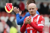 Transfer-Bombe! Drittliga-Star unterschreibt kurz vor dem Derby beim Erzrivalen
