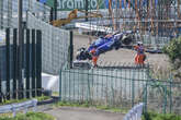 Crash in der ersten Runde: Formel-1-Rennen in Japan unterbrochen