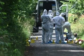Frau und Kind tot auf Waldweg in NRW: Dringender Tatverdacht gegen 16-Jährigen