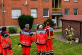 Wohnung steht in Flammen! Frau stirbt bei Brand in Mehrfamilienhaus