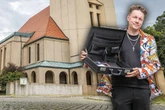 Simsalabim - alles weg! Autoknacker klauen Zauberer-Ausrüstung