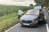 Motorradfahrer kracht in Skoda: Mann schwerst verletzt, Rettungshubschrauber im Einsatz