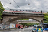 ICE bleibt nahe Köln liegen: Passagiere müssen stundenlang ausharren